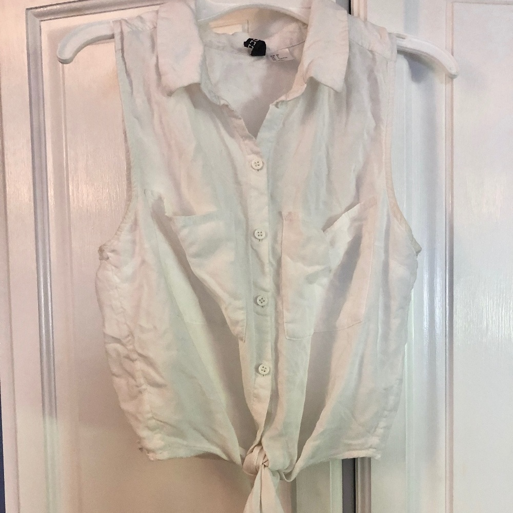 Front-Tie HM Divided Retro Button-Down Crop (XS/S)